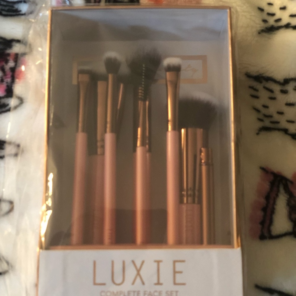 Make up brushes Luxie  brand